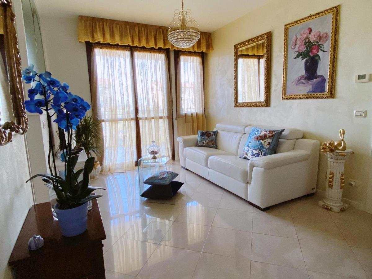 Apartmán Casa Di Alice Parma Exteriér fotografie