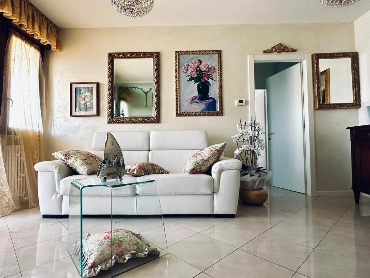 Apartmán Casa Di Alice Parma Exteriér fotografie